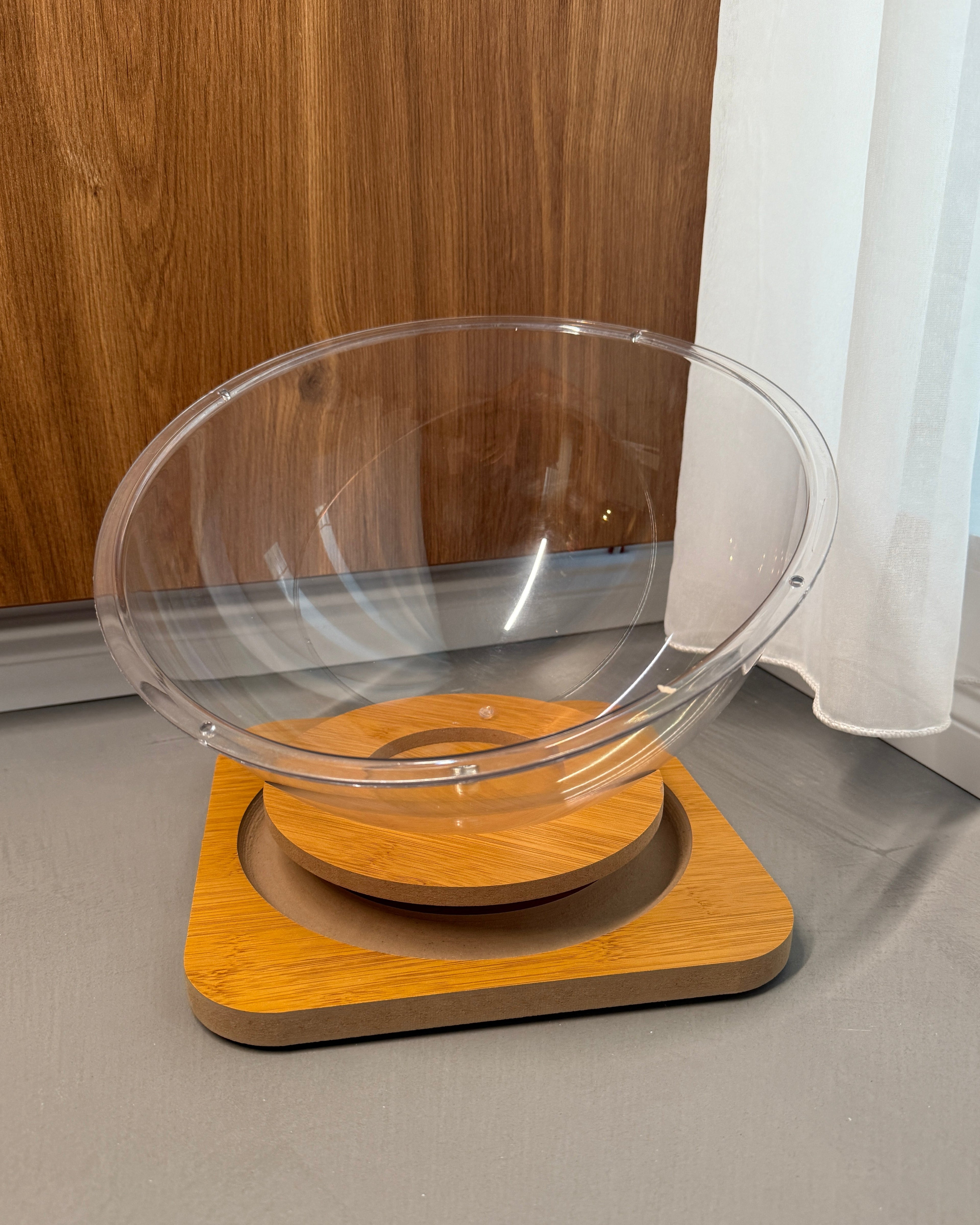 Capsula spatiala – Culcus transparent pentru pisici